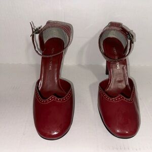 Maroon Newport News Heels